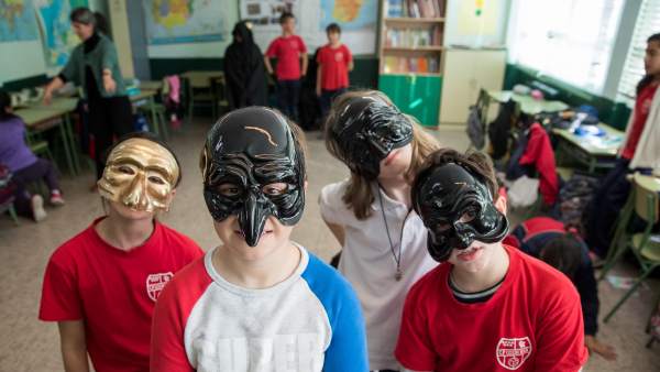 Theater in the classroom to combat 'bullying' with the role of the harassed and their harasser